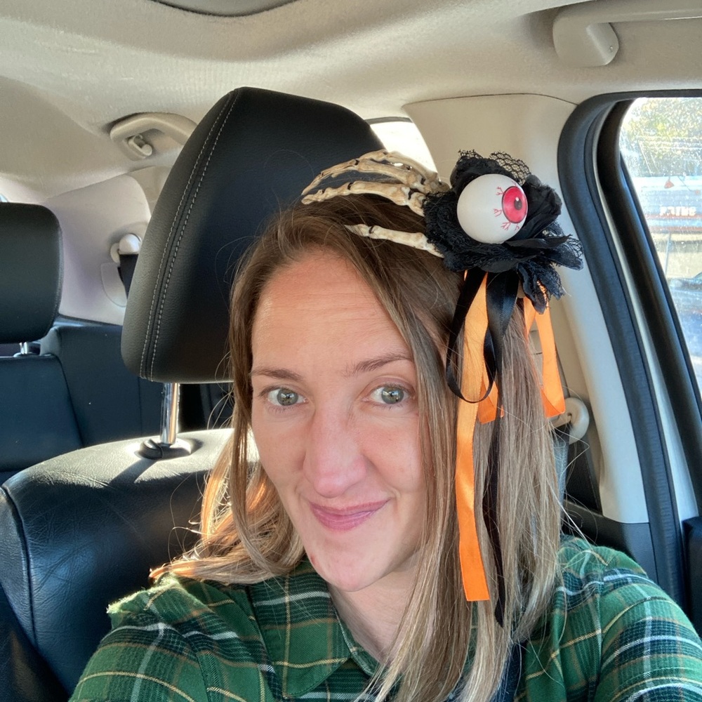 Meet your Posher, Samantha